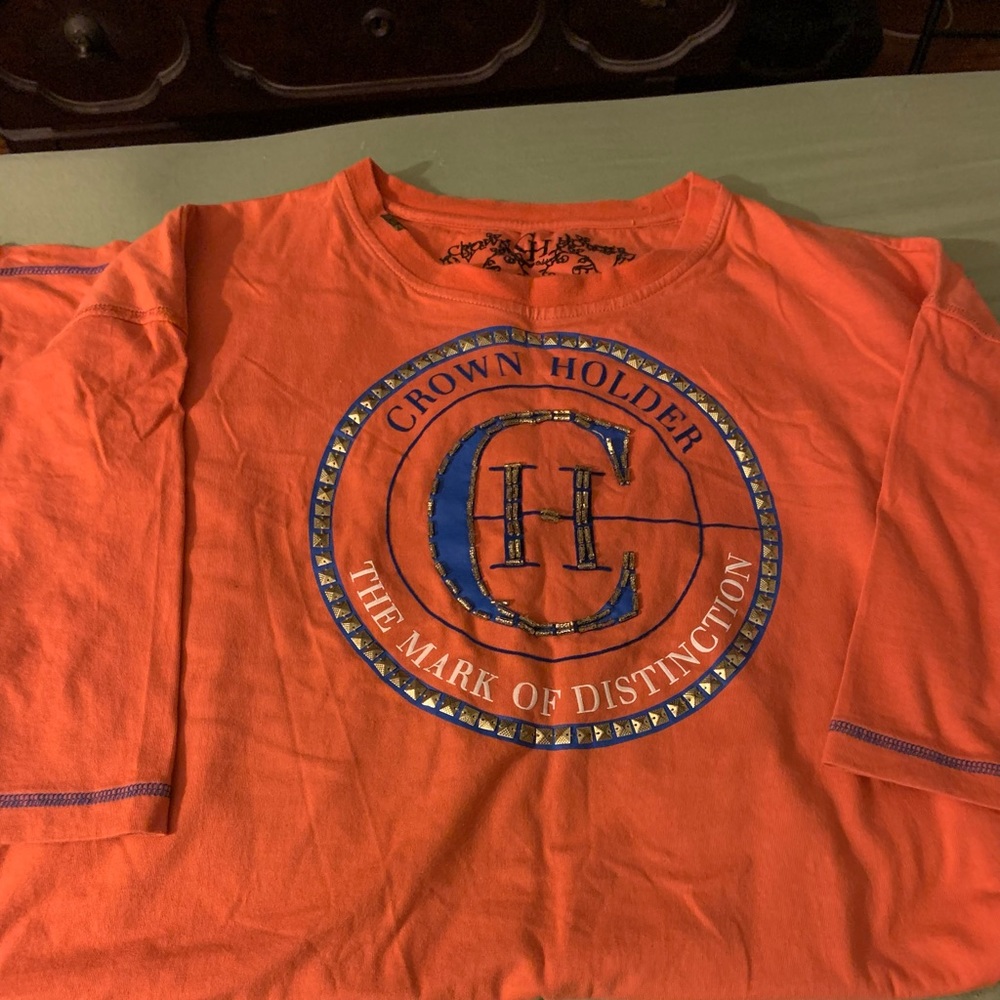 Crown Holder, 3X shirt.